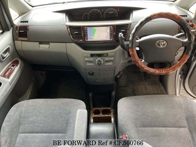 Toyota NOAH X LIMITED — фото 4