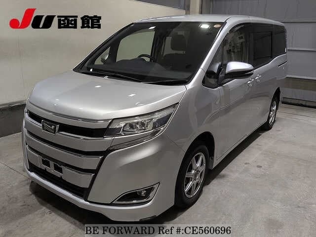 Toyota NOAH X — фото 1