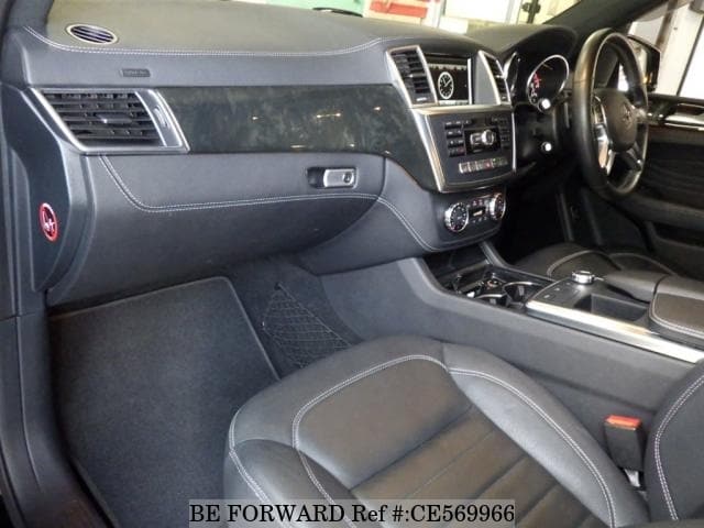 Mercedes-Benz M-CLASS ML350 4MATIC AMG SPORTS P — фото 3