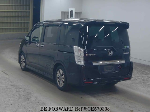 Honda STEP WGN SPADA S — фото 3