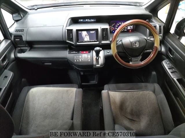 Honda STEP WGN SPADA S — фото 4