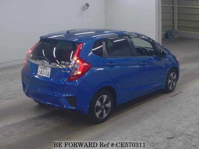 Honda FIT HYBRID F PACKAGE — фото 2