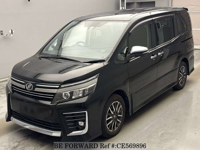 Toyota VOXY ZS KIRAMEKI 2 — фото 1