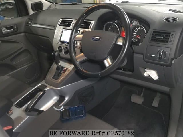 Ford KUGA TREND — фото 4