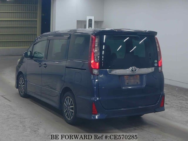 Toyota NOAH SI — фото 5