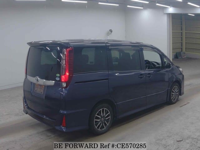 Toyota NOAH SI — фото 2