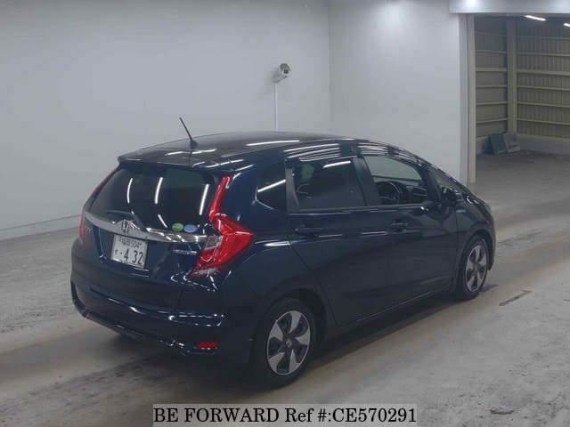 Honda FIT HYBRID F PACKAGE — фото 2