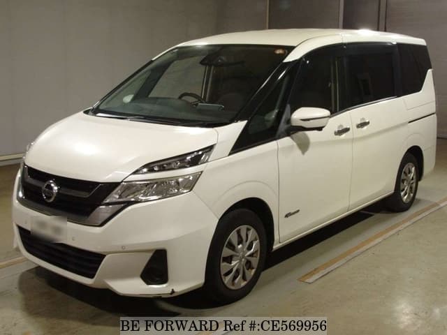 Nissan SERENA HYBRID — фото 1