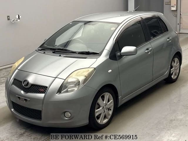 Toyota VITZ RS — фото 1