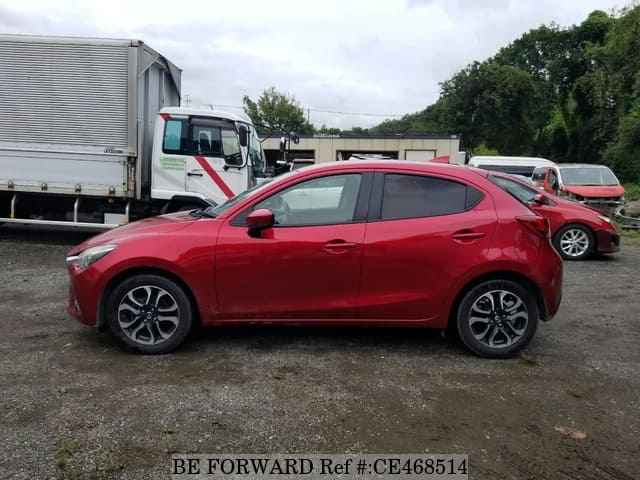 Mazda DEMIO XD TOURING — фото 2