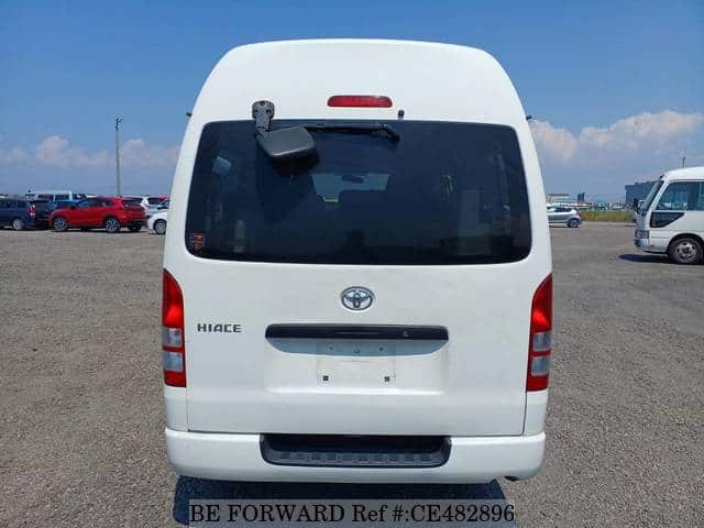 Toyota HIACE VAN — фото 4