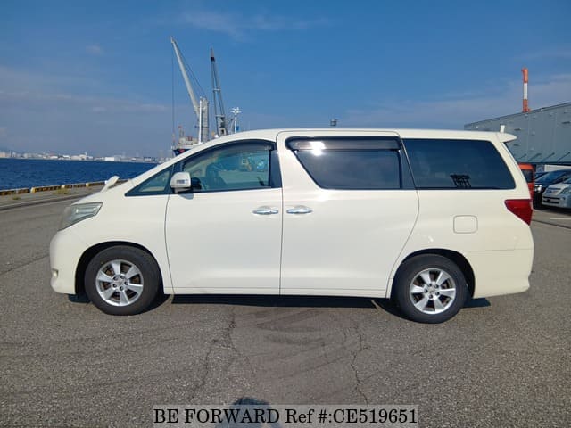 Toyota ALPHARD 240X — фото 2