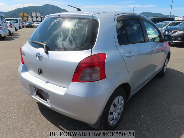 Toyota VITZ — фото 5