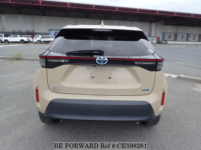 Toyota YARIS CROSS HYBRID G — фото 4