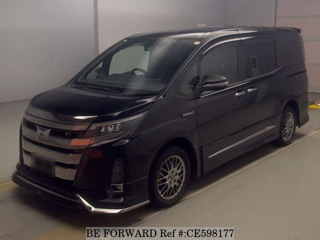Toyota NOAH HYBRID SI WXB — фото 1