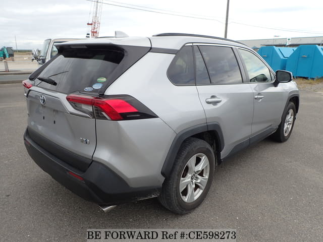 Toyota RAV4 HYBRID X — фото 5