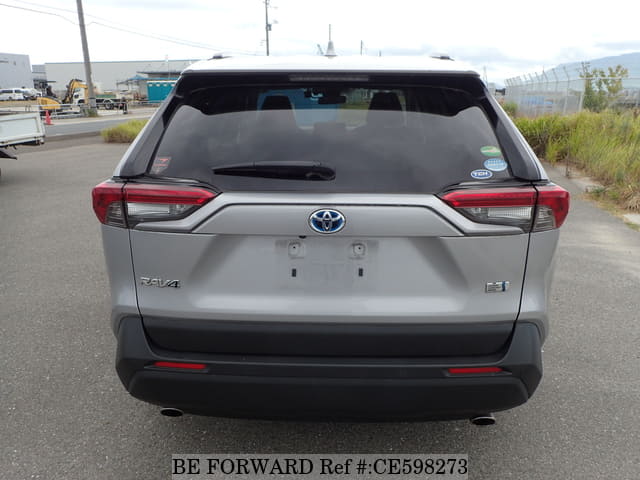 Toyota RAV4 HYBRID X — фото 4