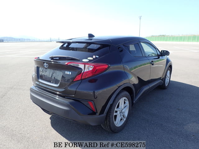 Toyota C-HR HYBRID S — фото 5