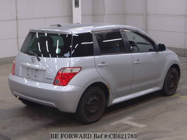 Toyota IST 1.5F L EDITION — фото 2