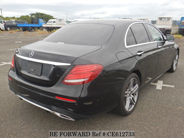 Mercedes-Benz E-CLASS HYBRID E200 AVG BSG AMG LINE — фото 5