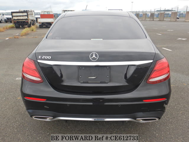 Mercedes-Benz E-CLASS HYBRID E200 AVG BSG AMG LINE — фото 4