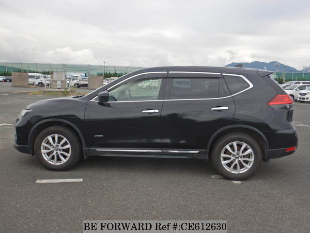 Nissan X-TRAIL HYBRID 20X — фото 2