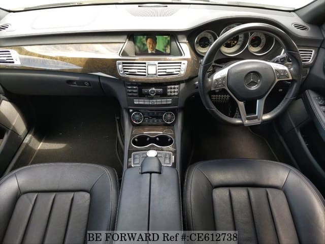Mercedes-Benz CLS-CLASS CLS350 BLUE EFFICIENCY AMG — фото 4