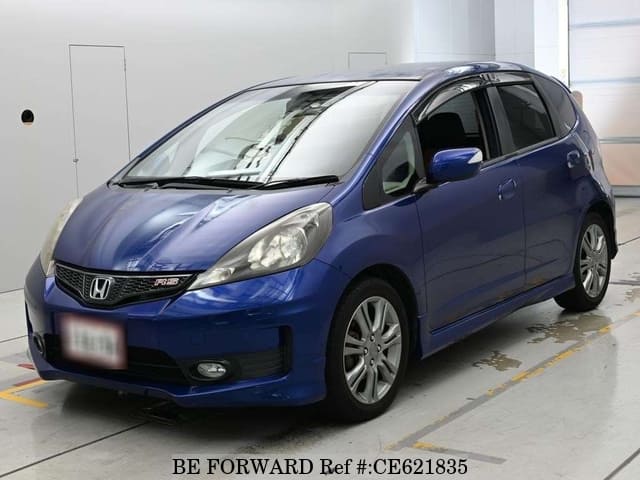 Honda FIT RS — фото 1