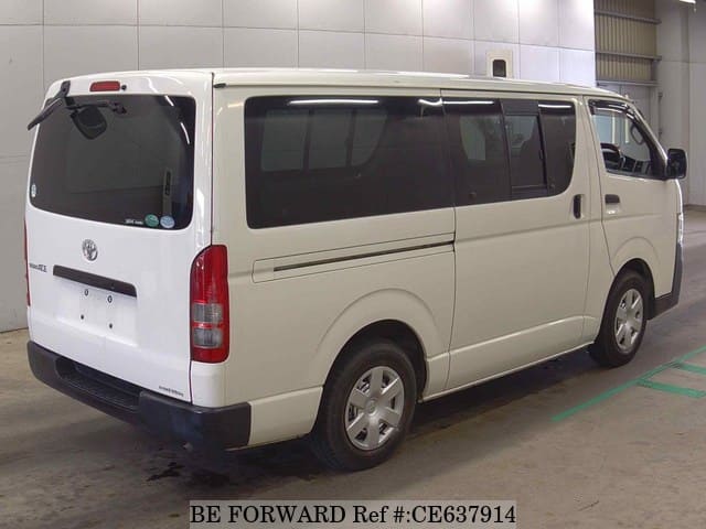 Toyota REGIUSACE VAN DX — фото 2