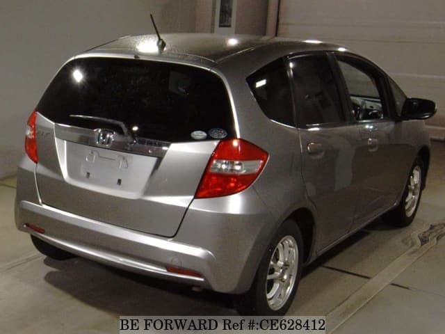 Honda FIT X — фото 2