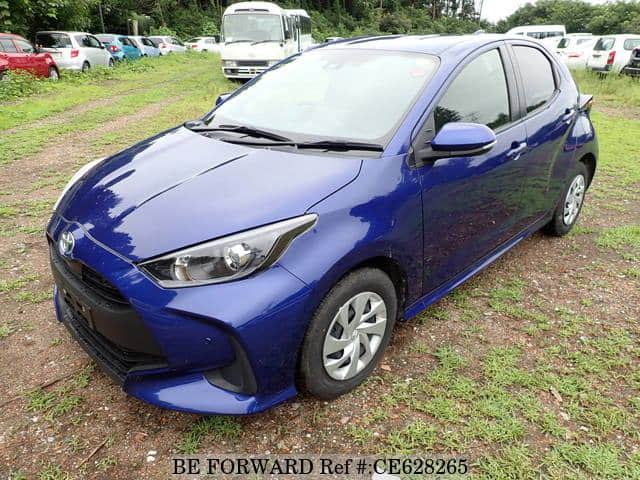 Toyota YARIS HYBRID X — фото 1