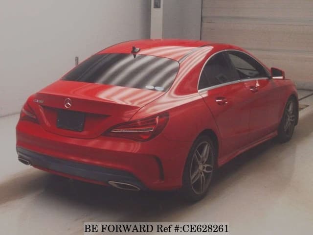 Mercedes-Benz CLA-CLASS CLA180 AMG STYLE — фото 2