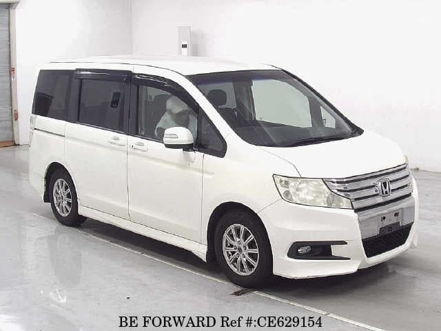 Honda STEP WGN SPADA — фото 4