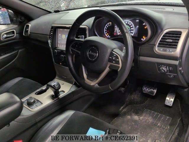 JEEP GRAND CHEROKEE ALTITUDE — фото 4