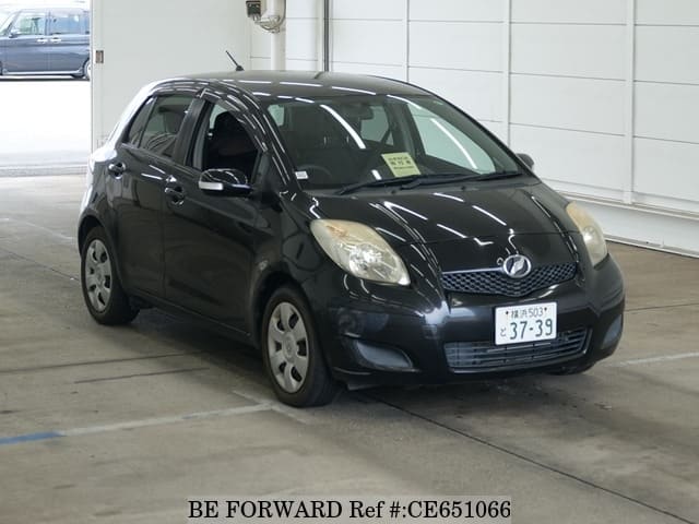 Toyota VITZ U — фото 1