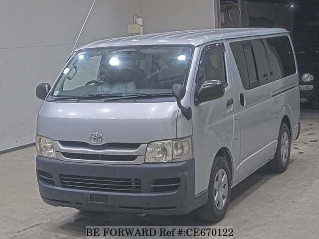 Toyota HIACE VAN DX — фото 1