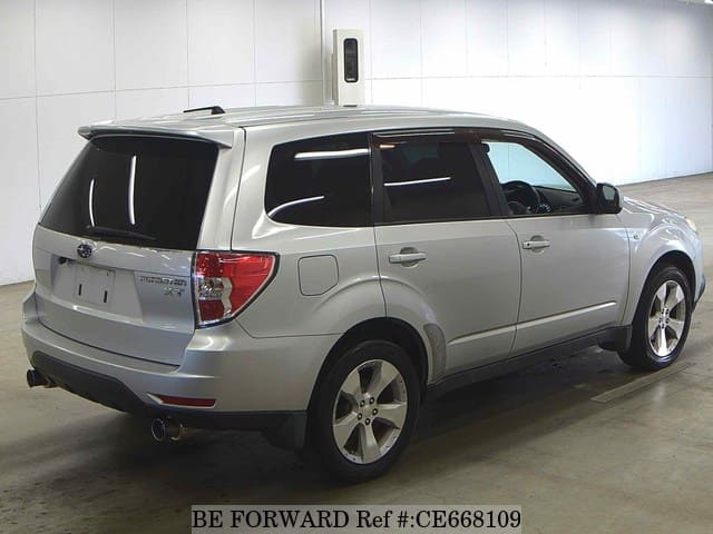 Subaru FORESTER 2.0XT — фото 2