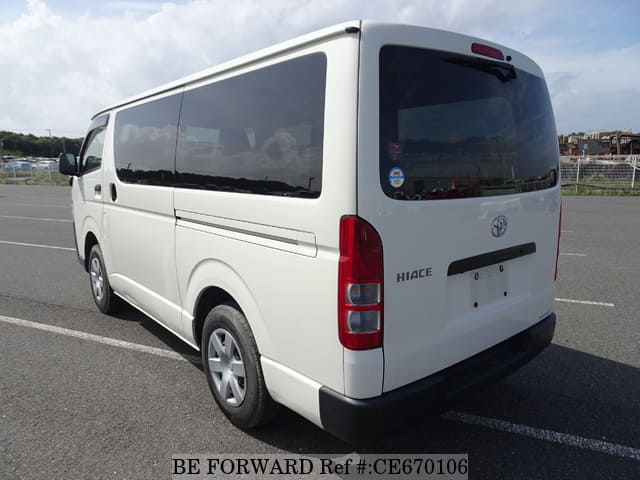 Toyota HIACE VAN — фото 3