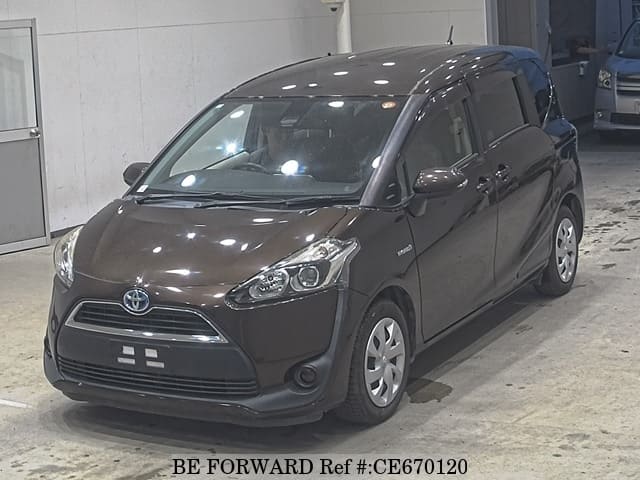 Toyota SIENTA HYBRID G — фото 1