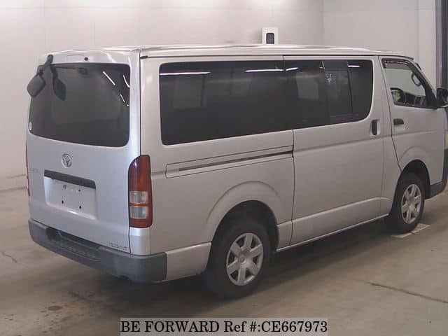 Toyota HIACE VAN LONG DX — фото 2