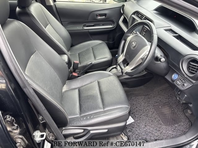 Toyota AQUA HYBRID G BLACK SOFT LEATHER SELE — фото 3