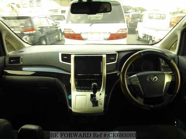 Toyota ALPHARD 240S TYPE GOLD — фото 4