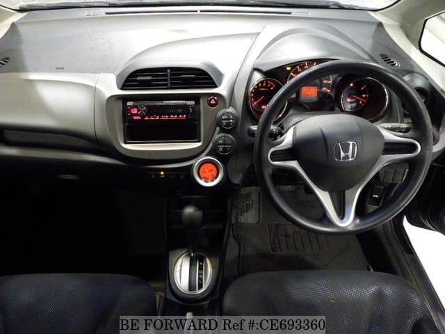 Honda FIT 13G SMART SELECTION FINE STYLE — фото 3