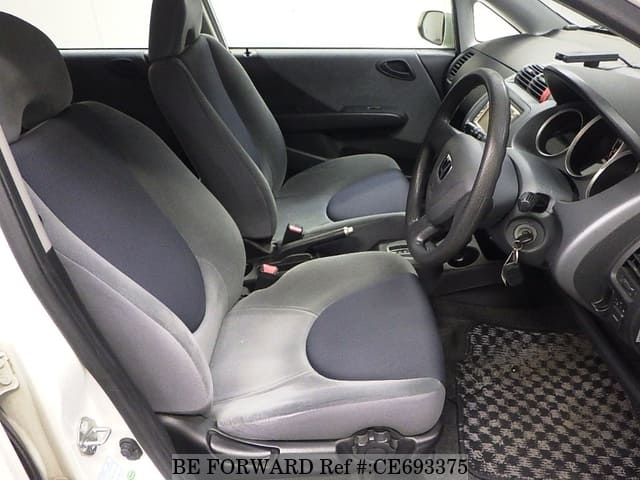 Honda FIT 1.3A — фото 4