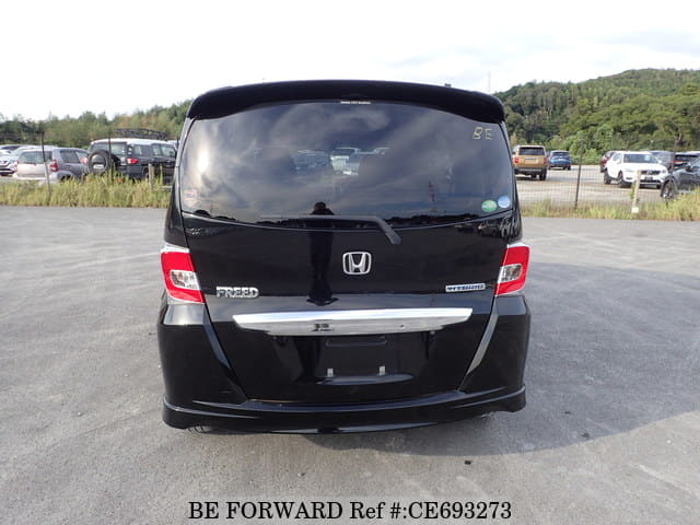 Honda FREED HYBRID JUST SELECTION — фото 4