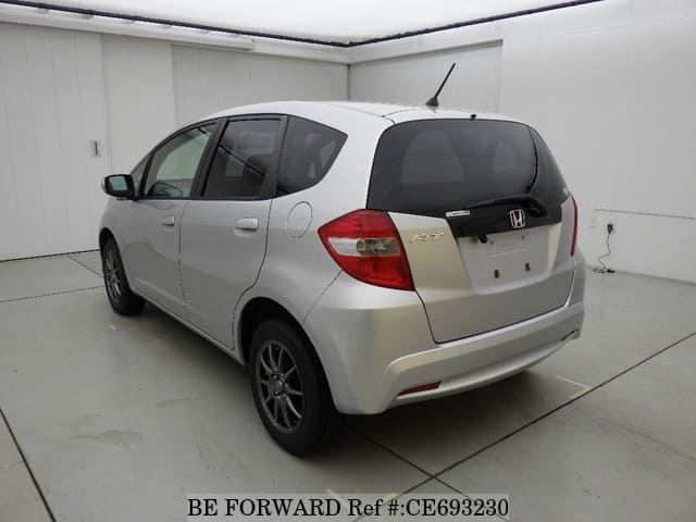 Honda FIT G — фото 2