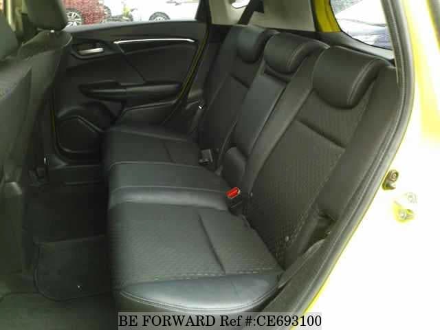 Honda FIT HYBRID L PACKAGE — фото 5