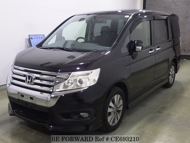 Honda STEP WGN SPADA S — фото 1