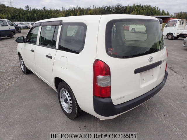 2021 Toyota Probox, photo 3 of 3