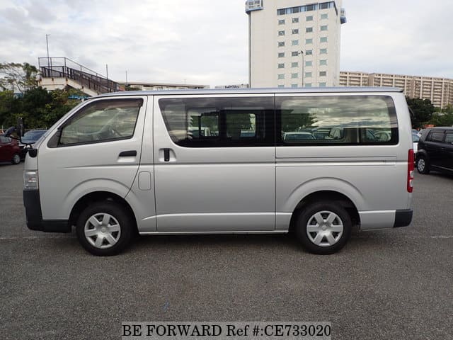 Toyota HIACE VAN LONG DX — фото 2